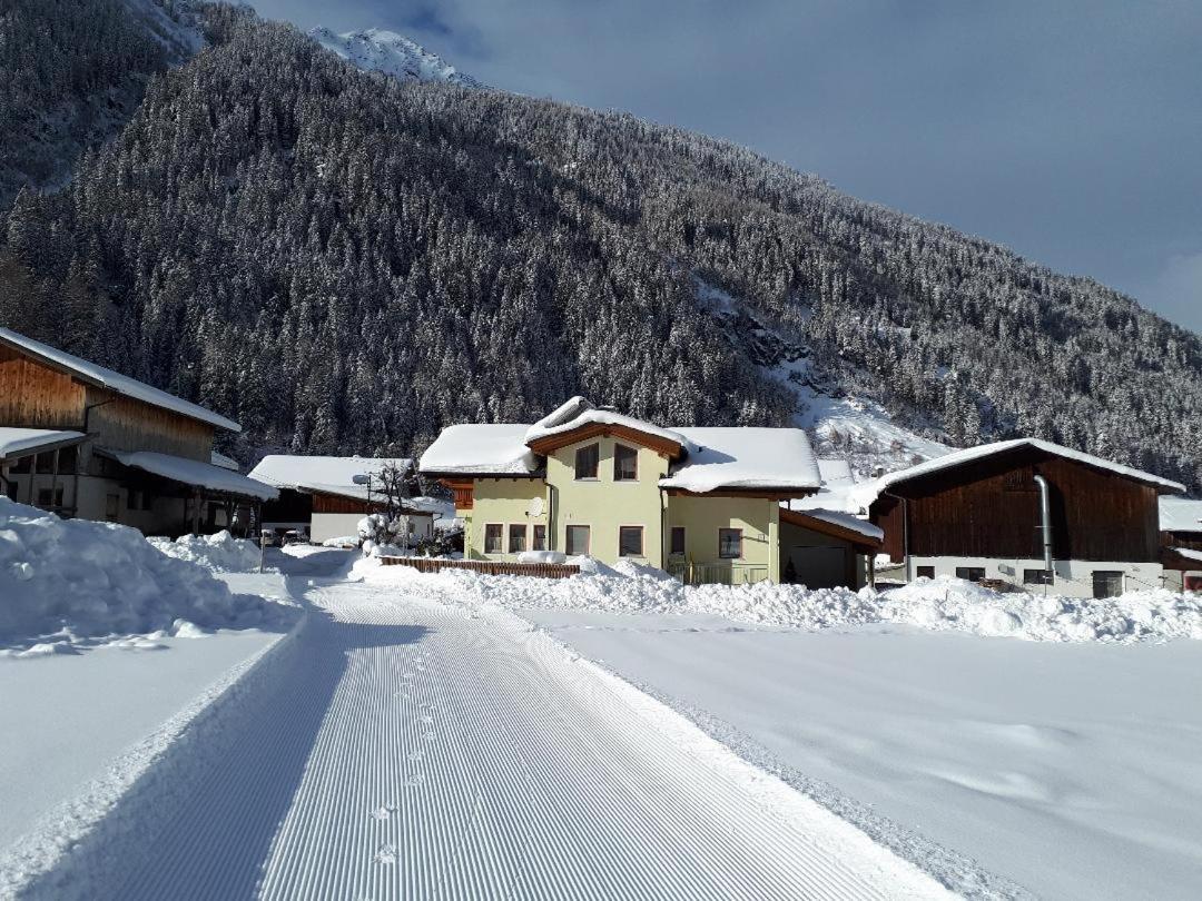 Apart Larcher Kaunertal Luaran gambar